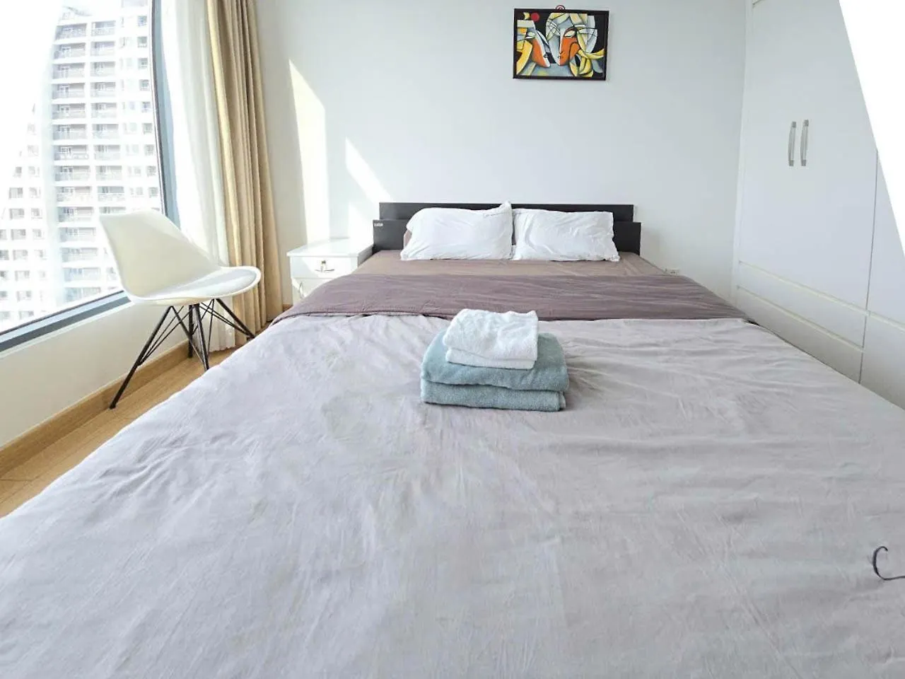 Zeus Living - Sunwah Pearl 2 Bedroom Glorious Ho Chi Minh-stad 0*,  Vietnam